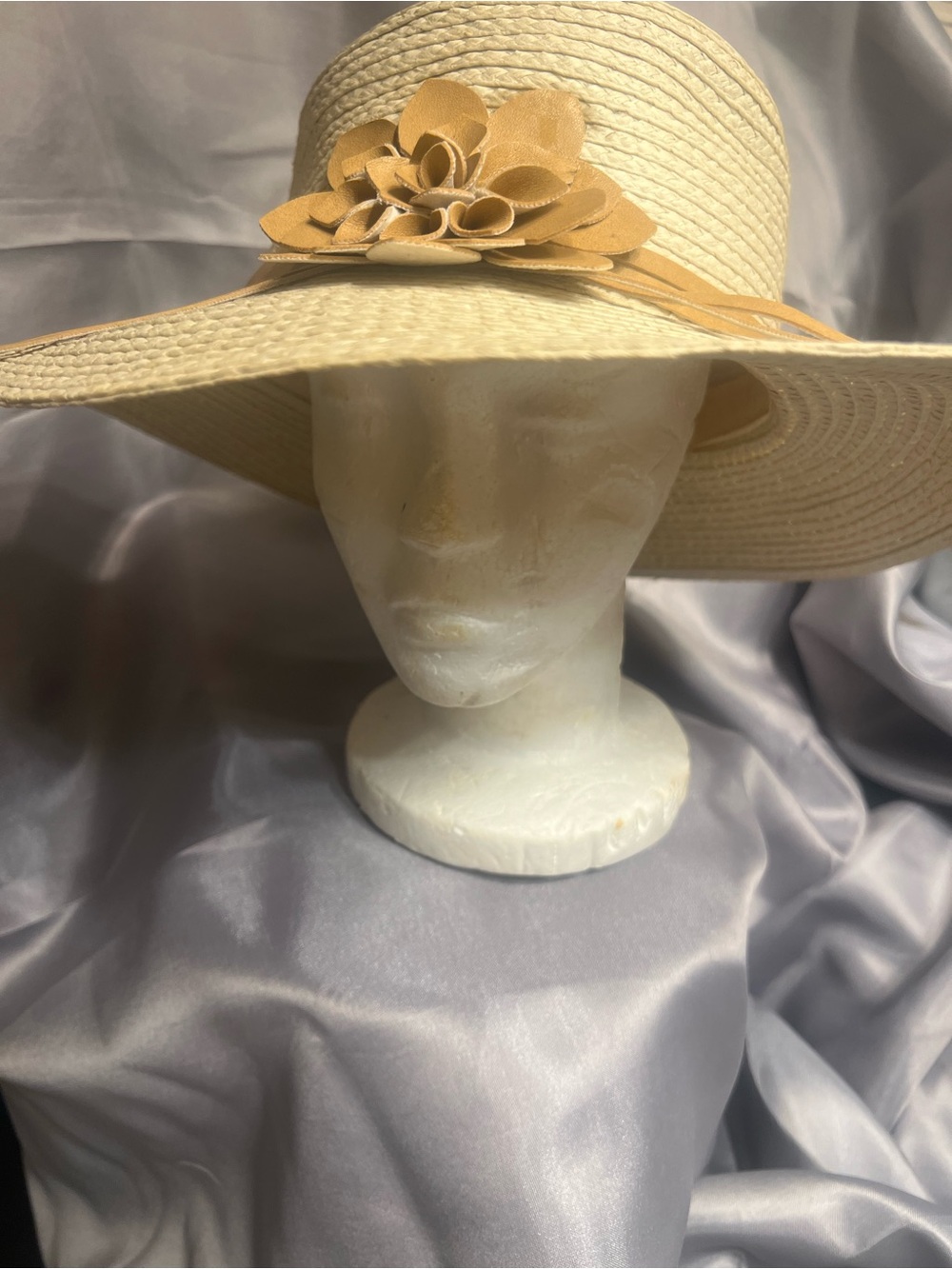 Liz Claiborne Cream Wide-Brim Straw Hat with Tan Flower Accent